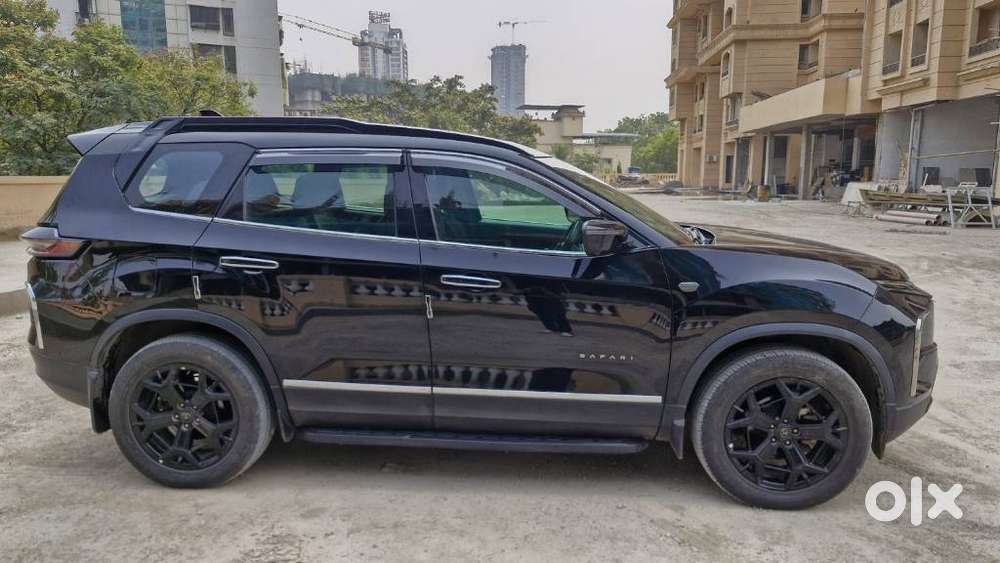 Tata Safari Accomplished X Plus 7 Str Dark Edition At, 2025, Diesel