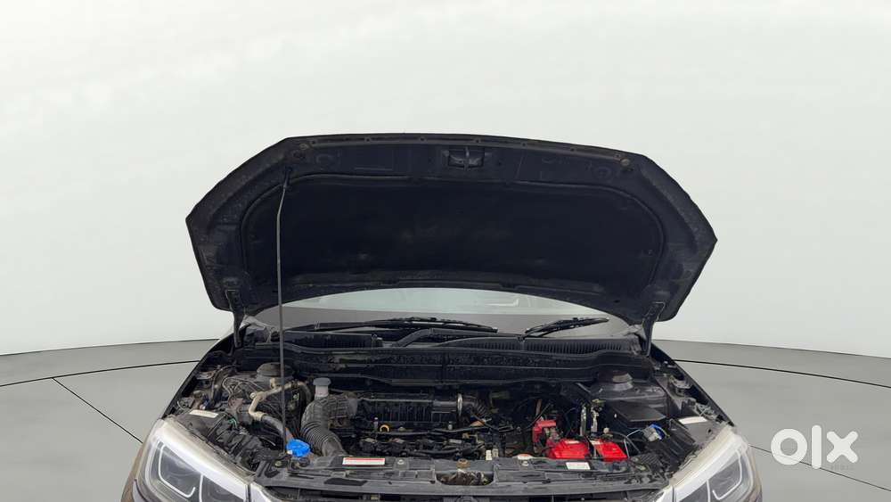 Maruti Suzuki Vitara Brezza 1.5 Zxi, 2022, Petrol
