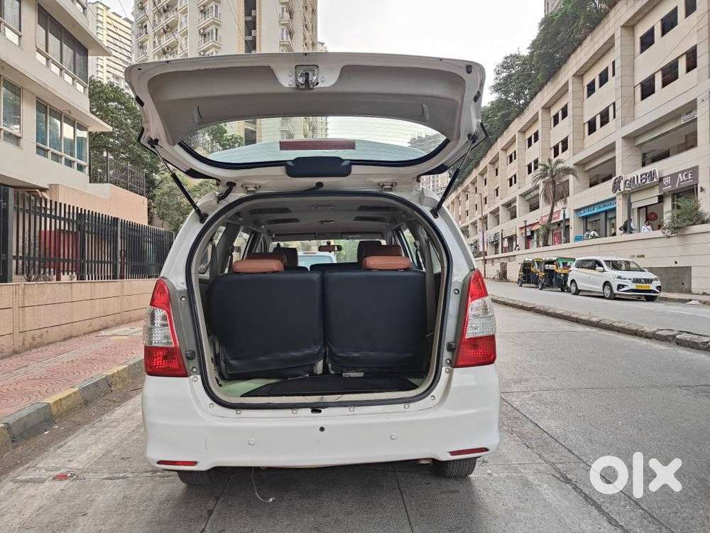 Toyota Innova Crysta 2.4 G Mt 8s, 2014, Diesel
