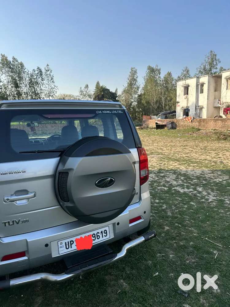 Mahindra Tuv 300 2018