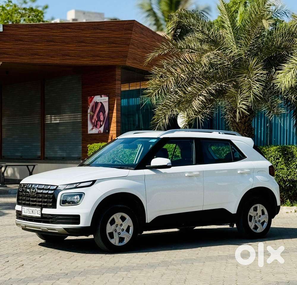 Hyundai Venue S Mt 1.2 Kappa, 2023, Petrol