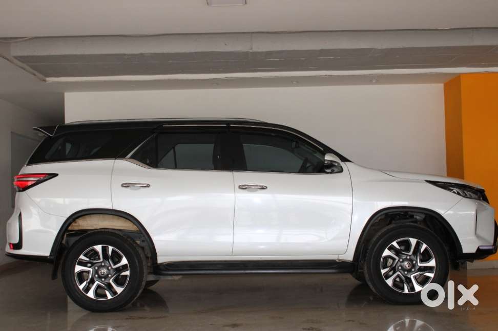 Toyota Fortuner Legender 4x2 At 2.8, 2024, Diesel