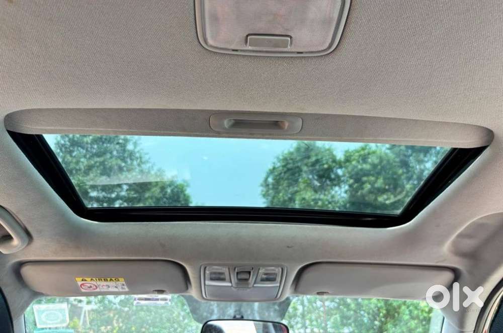 Hyundai I20 1.4 Asta (o) At With Sunroof, 2022, Petrol