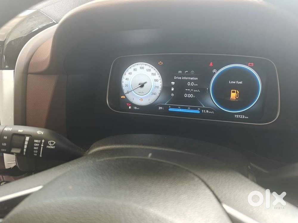 Hyundai Alcazar Platinum, 2024, Petrol