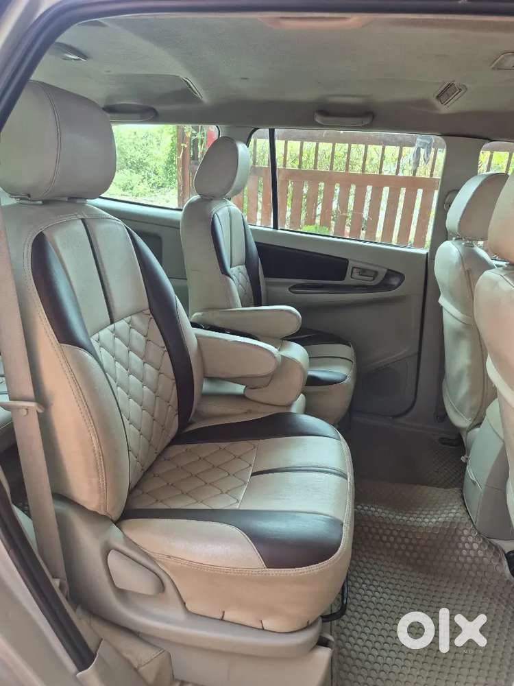 Toyota Innova 2.5 Gx 2012
