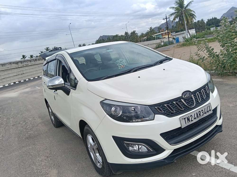 Mahindra Marazzo M6, 2019, Diesel