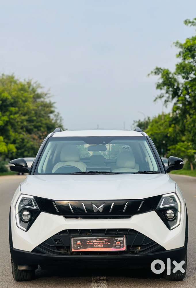 Mahindra Xuv 3xo Ax5 Ds Mt, 2025, Diesel