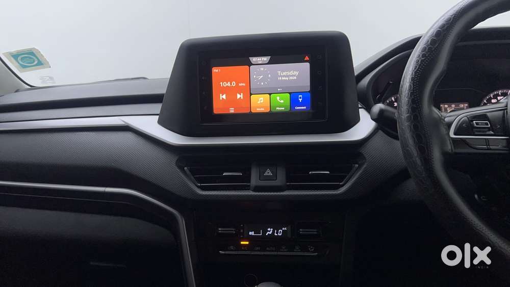 Maruti Suzuki Brezza Vxi At, 2023, Petrol