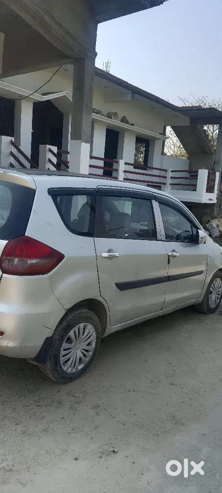 Maruti Suzuki Ertiga 2012