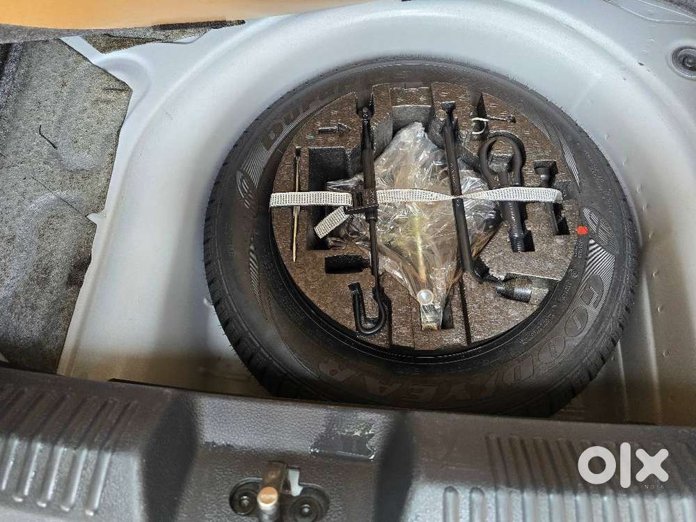 Extremely Well-maintained, Low Run, 2022 Polo 1.0 Tsi Highline Plus Mt