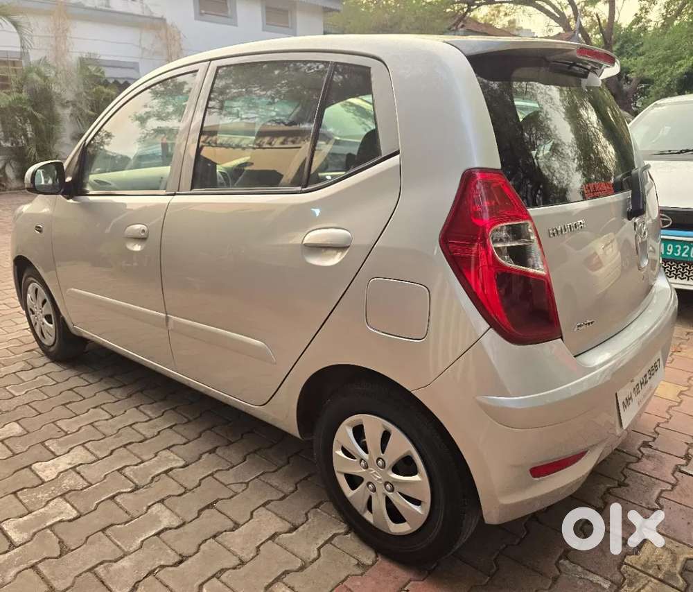 Hyundai I10 Sportz At, 2012, Petrol