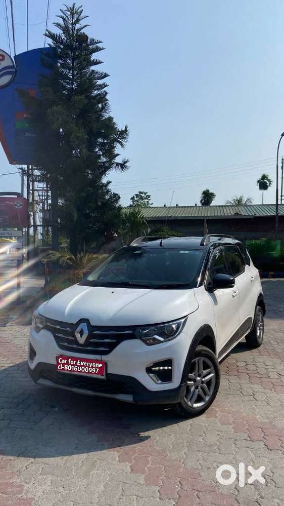 Renault Triber Rxt, 2023, Petrol