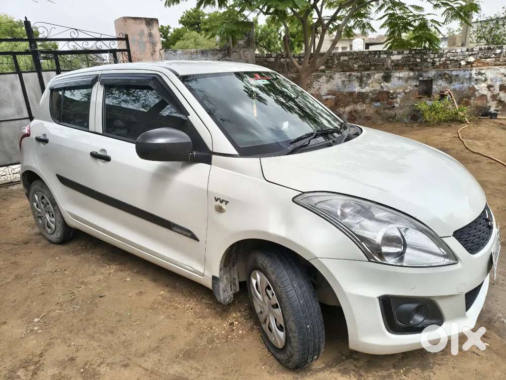 Maruti Suzuki Swift 2017 Petrol Well Maintained