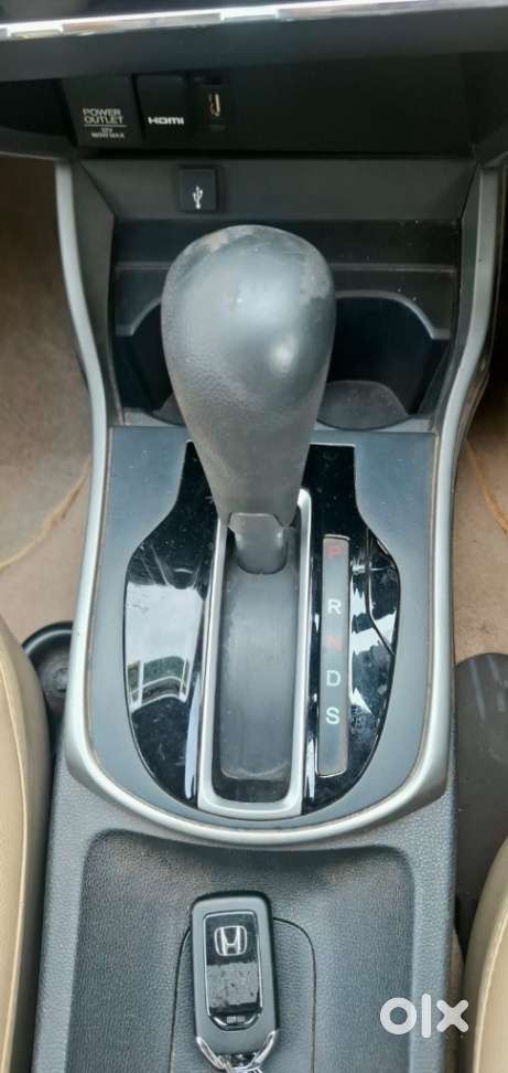 Honda City 1.5 V At, 2017, Petrol