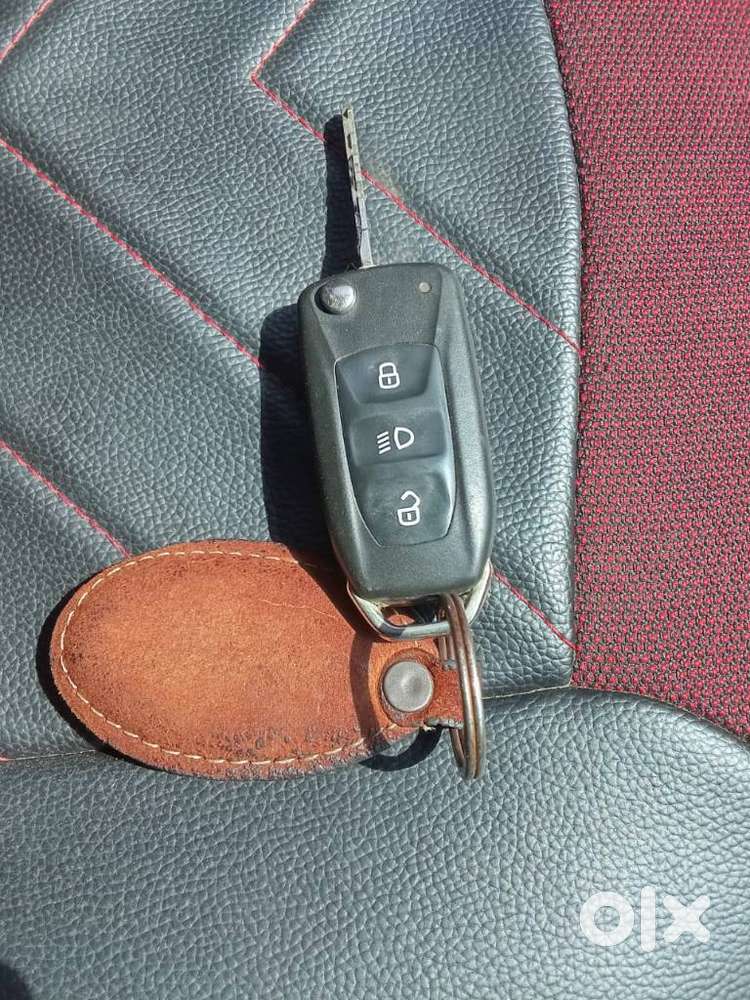 Tata Tiago 1.05 Revotorq Xz, 2018, Petrol