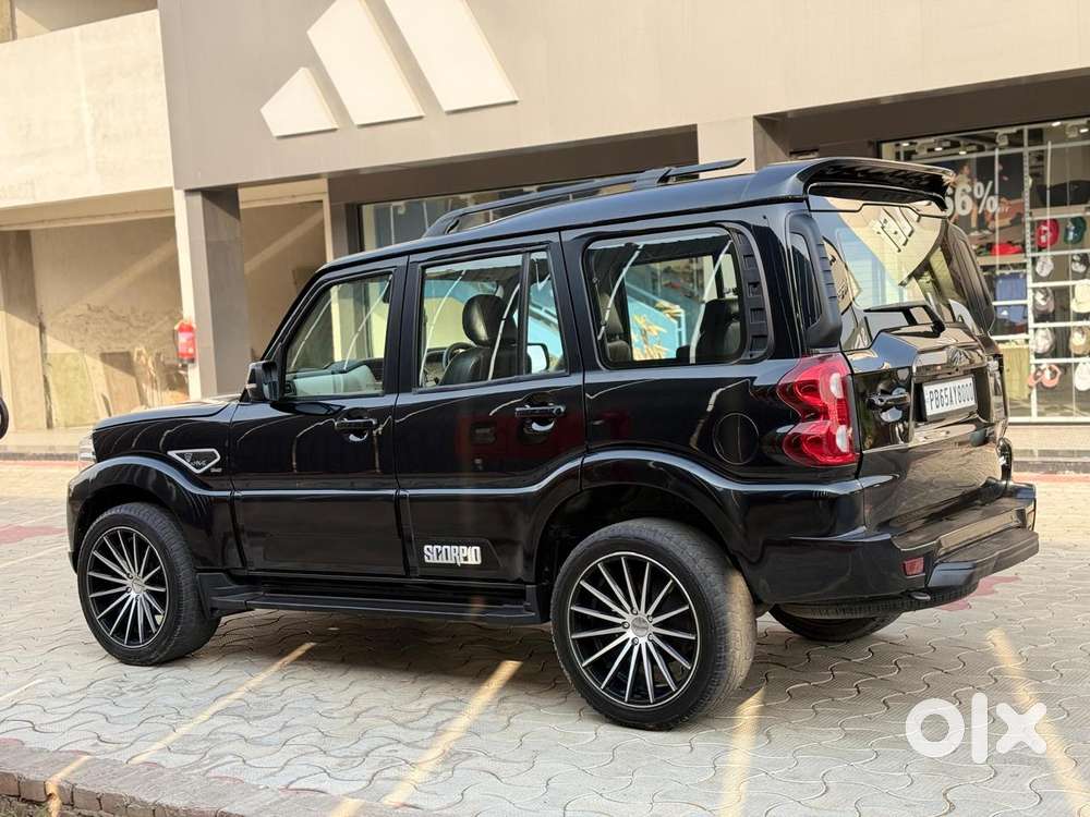 Mahindra Scorpio S11 Mt 7s, 2021, Diesel