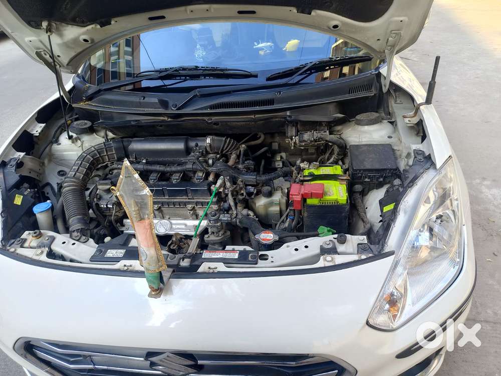 Maruti Suzuki Swift Dzire 1.3 Zxi, 2022, Petrol