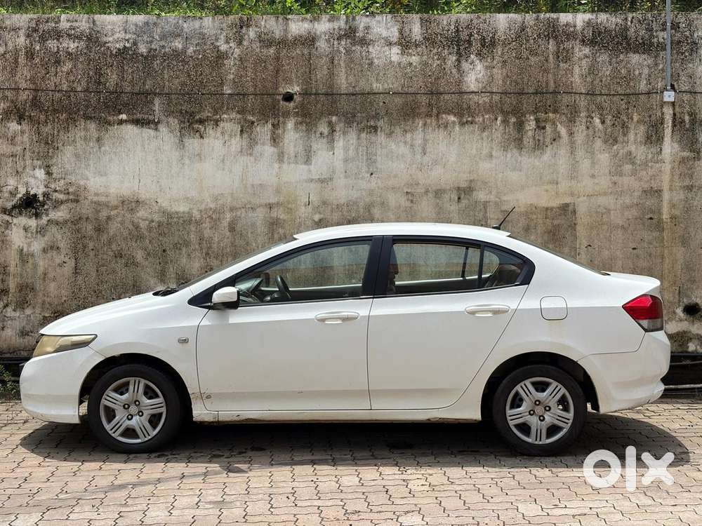 Honda City 2011-2013 E, 2009, Petrol