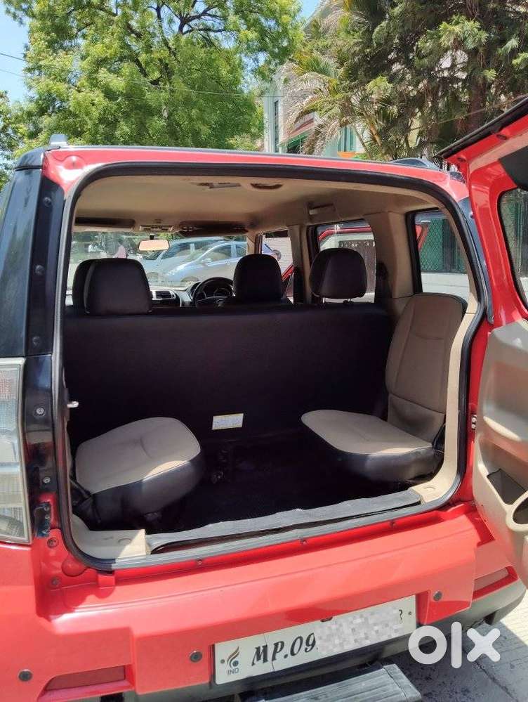 Mahindra Tuv 300 T10, 2019, Diesel