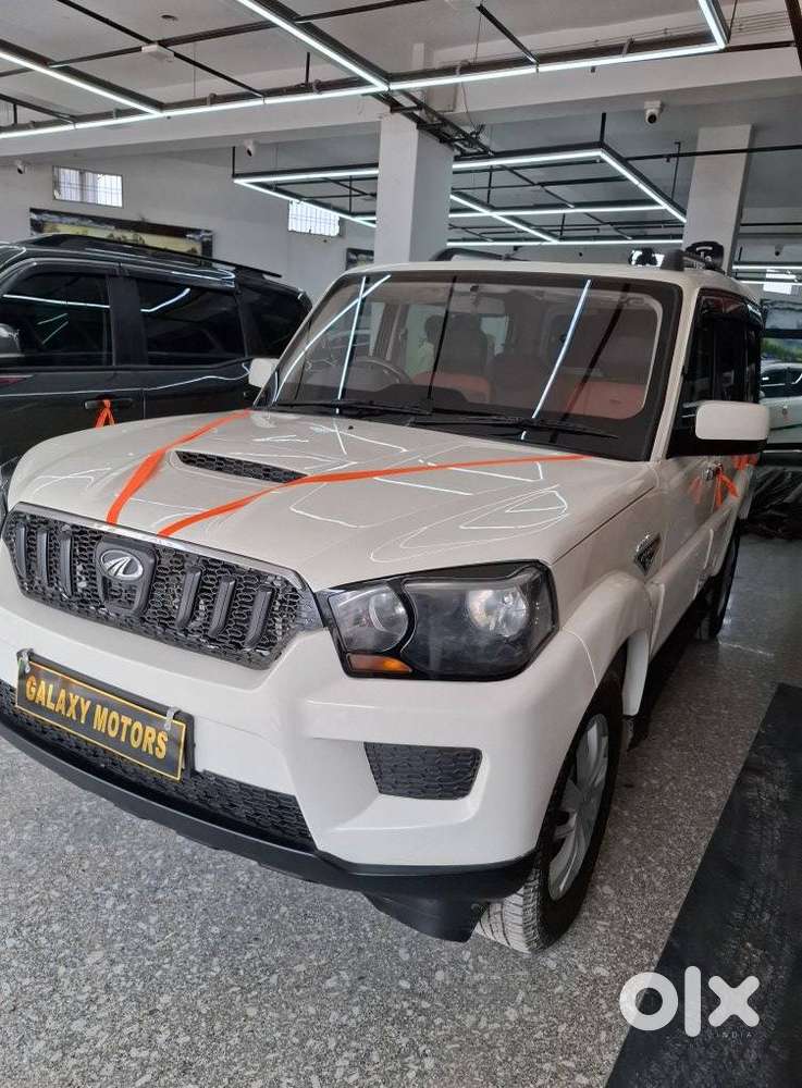 Mahindra Scorpio S6 Plus, 2015, Diesel