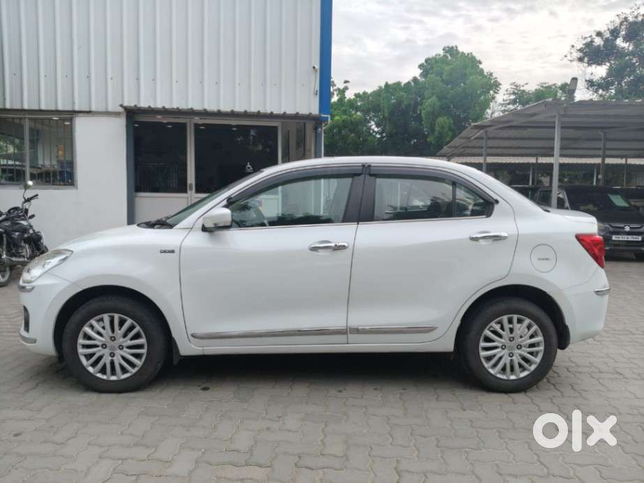 Maruti Suzuki Swift Dzire Amt Zdi, 2017, Diesel