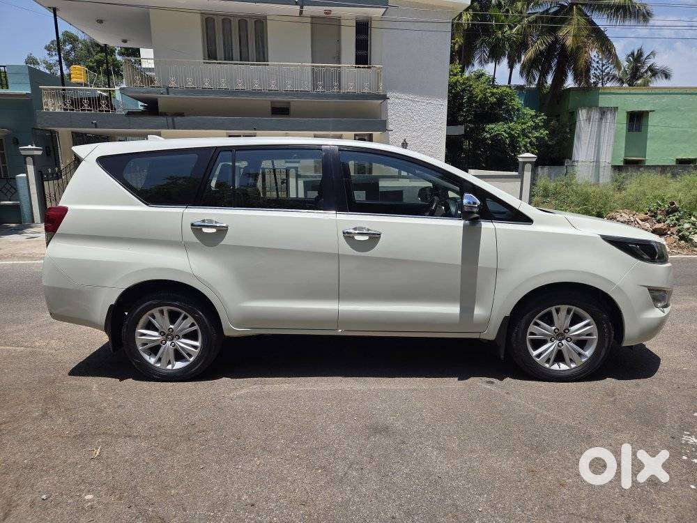 Toyota Innova Crysta 2.8 Z, 2018, Diesel