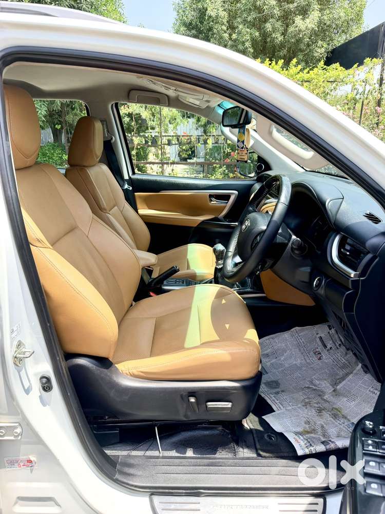 Toyota Fortuner 3.0 4x4 Manual, 2023, Diesel