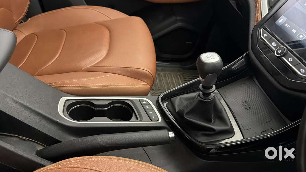 Mg Hector Plus 1.5 Hybrid Sharp Turbo 6 Str, 2022, Petrol