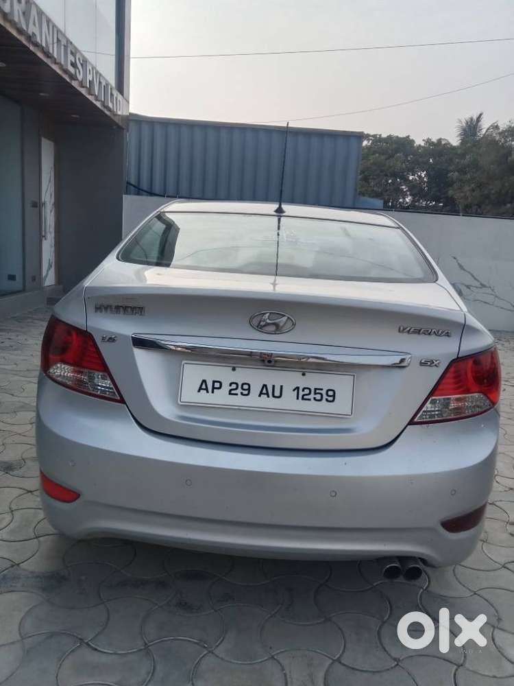 Hyundai Verna 2011-2014 1.6 Crdi, 2012, Petrol