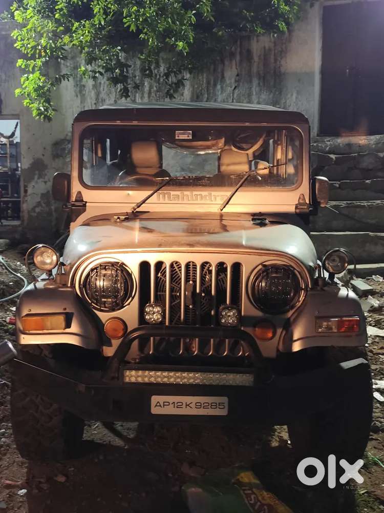 Mahindra Jeep With Ac Sound System Led Screen