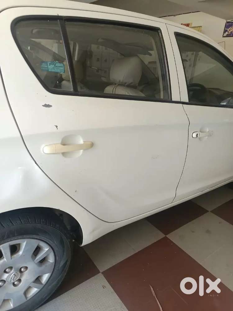 Hyundai I20 2012 पेट्रोल मैन्युअल