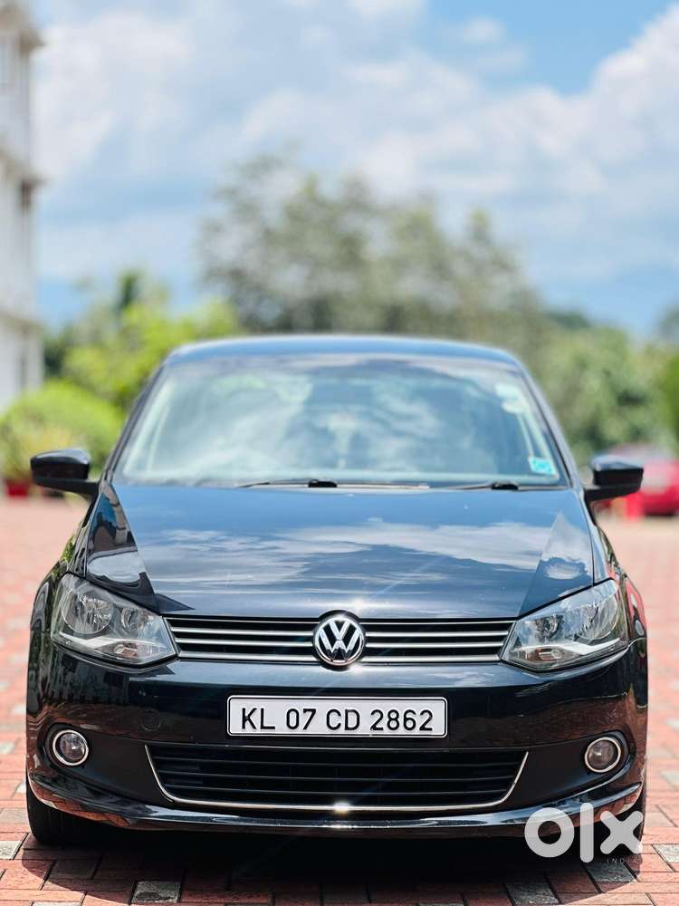 Volkswagen Vento 1.5 Highline Plus At 16 Alloy, 2015, Petrol