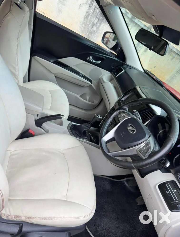 Mahindra Xuv300 Gasoline W8 Fully Loaded