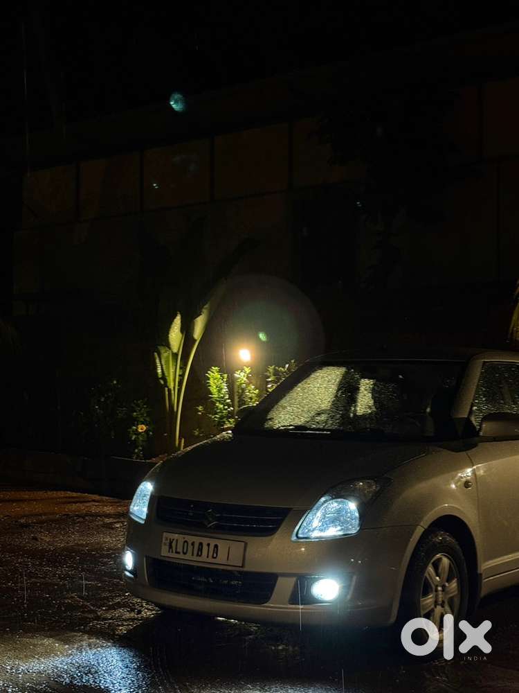 5 Alloy Wheels,android Sterio,fully Damed Sheet,tri Colour Fog Lamps