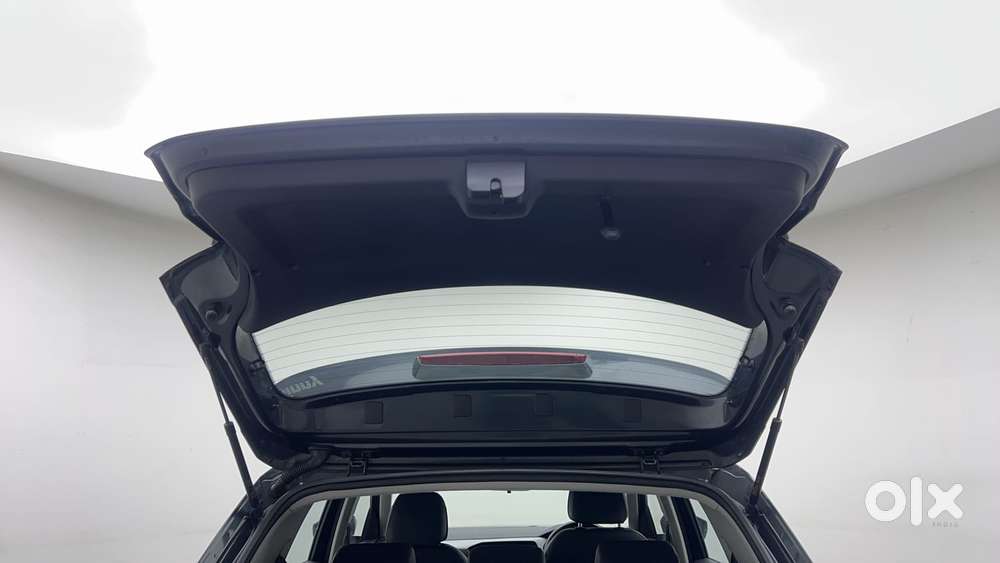 Volkswagen Taigun 1.0 Tsi Highline At, 2022, Petrol