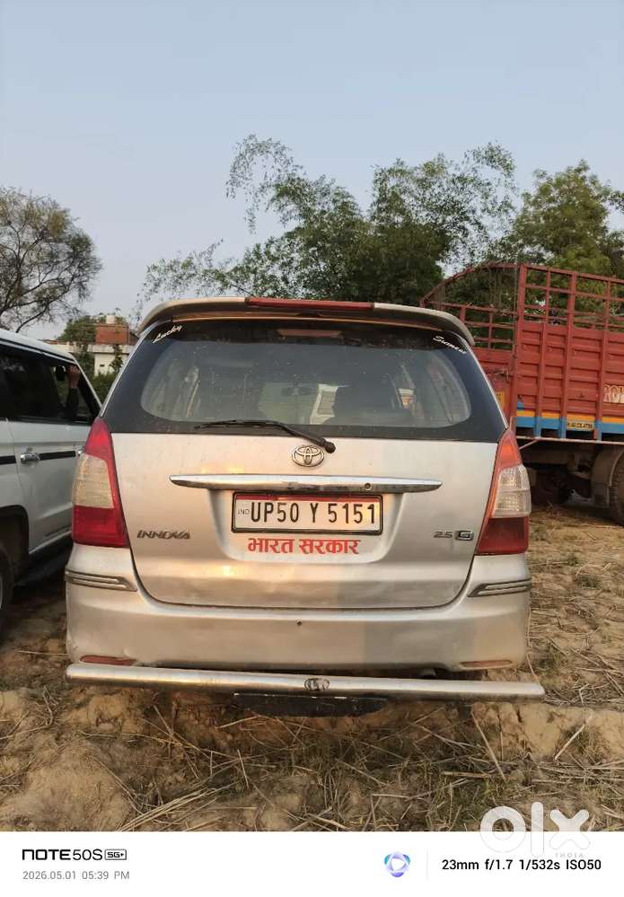 Toyota Innova 2011 Diesel Well Maintained