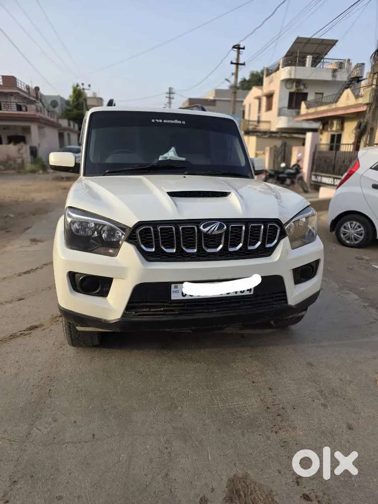 Mahindra Scorpio 2022 Diesel 140000 Km Driven