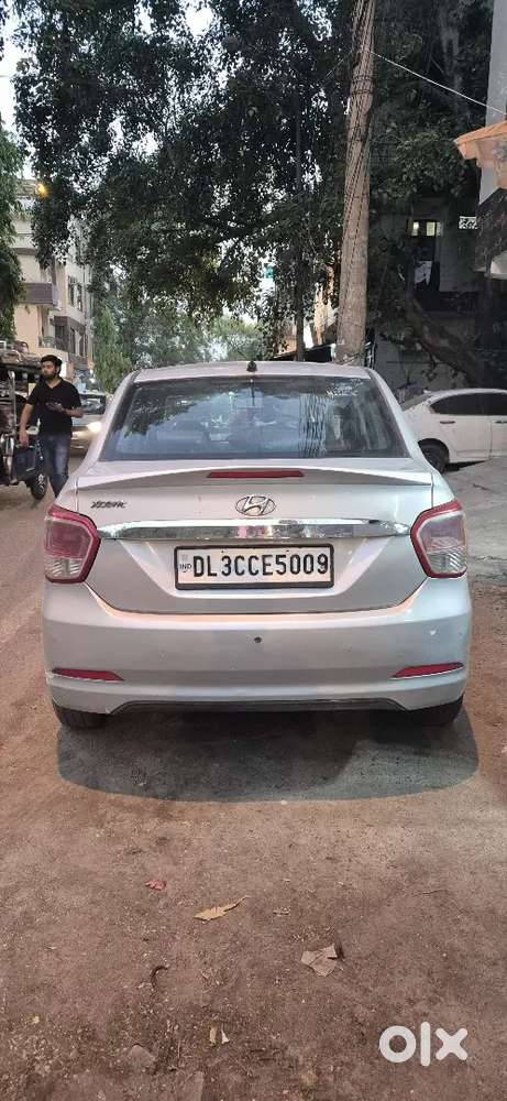 Hyundai Xcent 2016 Cng & Hybrids 120000 Km Driven