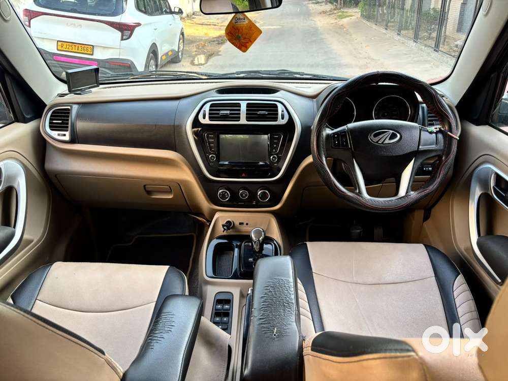 Mahindra Tuv 300 T10 Amt, 2017, Diesel