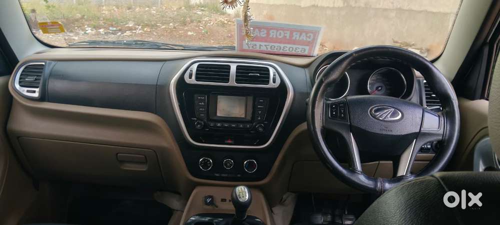 Mahindra Tuv 300 T8, 2017, Diesel