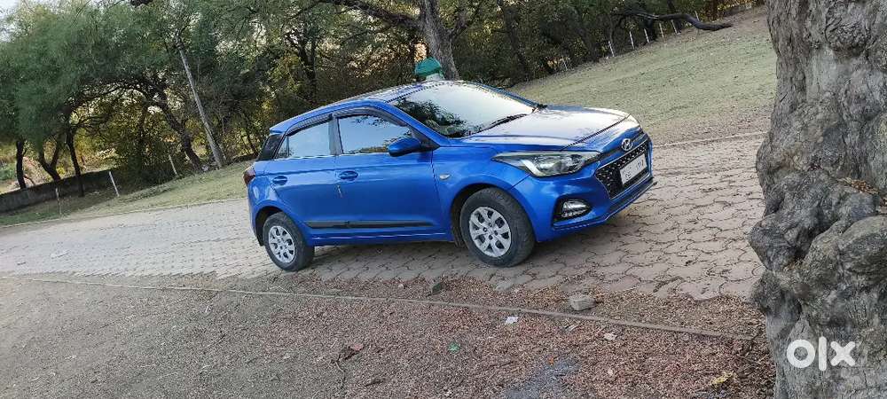 Car 24 &speni ओर दलाल लोग दूर रहे, कार कड़क हे कार टॉप कंडीशन में हे