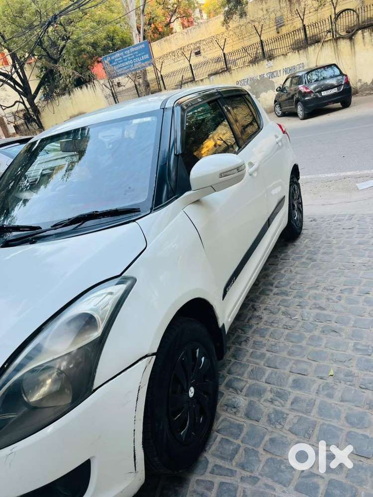 Maruti Suzuki Swift 2014 Cng & Hybrids Well Maintained