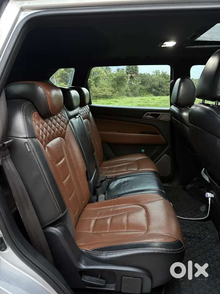 Mahindra Alturas G4 Diesel 2019