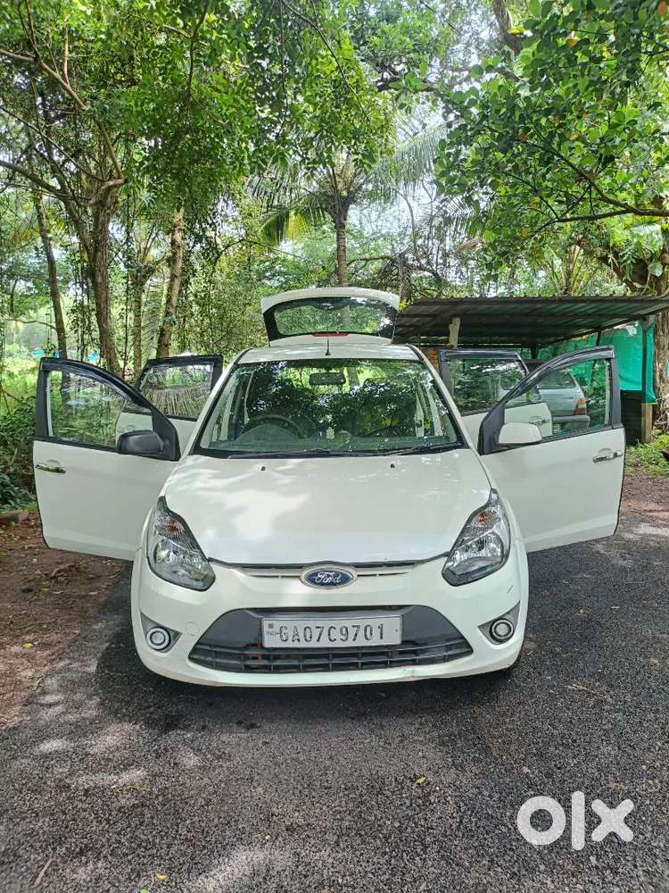 Ford Figo Petrol 2010
