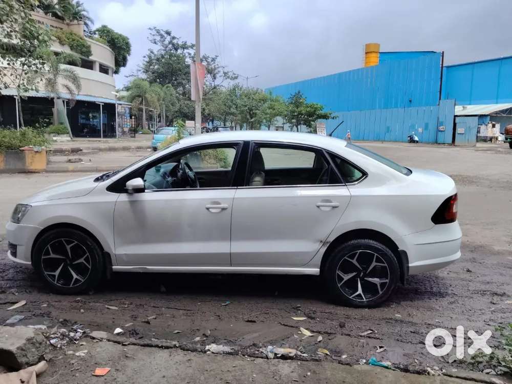 Skoda Rapid Tsi Active 2021