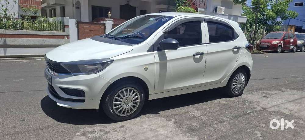 Tata Tiago 1.05 Revotorq Xe Option, 2021, Petrol