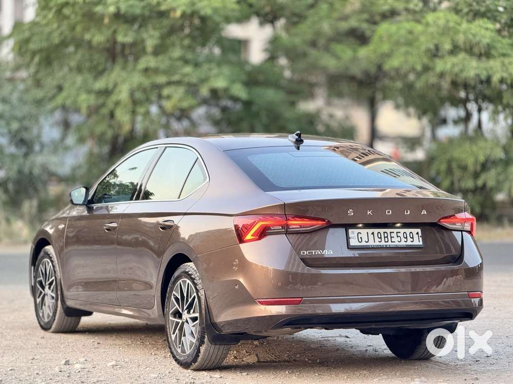 Skoda Octavia 2.0 L K Tsi At, 2022, Petrol