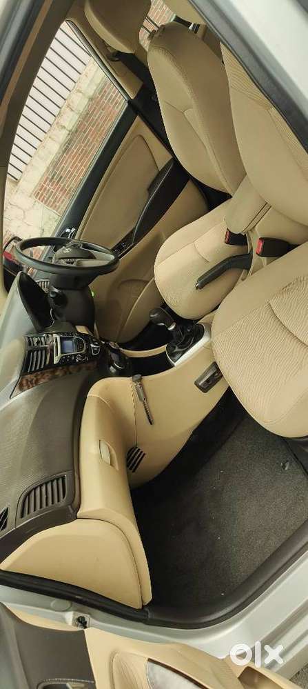 Hyundai Fluidic Verna 1.6 Vtvt Sx, 2014, Petrol
