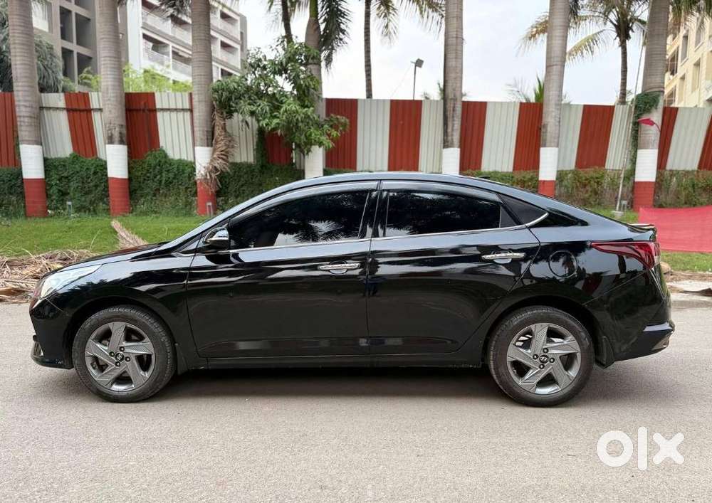 Hyundai Verna 1.5 Sx Diesel Mt, 2022, Diesel