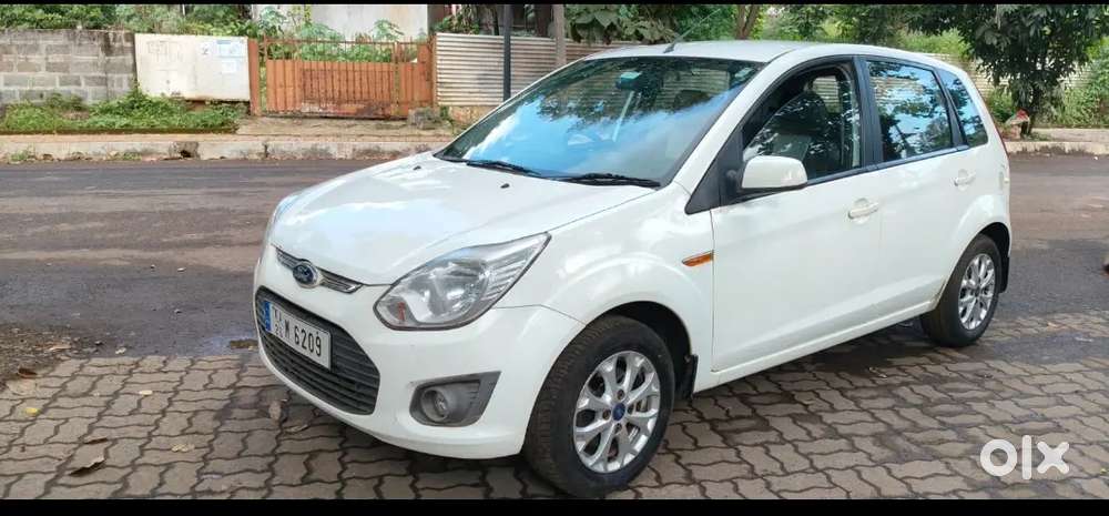 Ford Figo Diesel Titanium, Abs, Srs.
